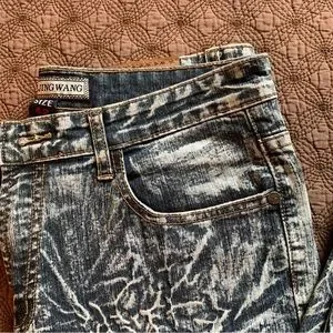 Jean Femme Vintage JING WANG Taille 42 - Coupe évasée Délavée - Occasion Comme Neuf